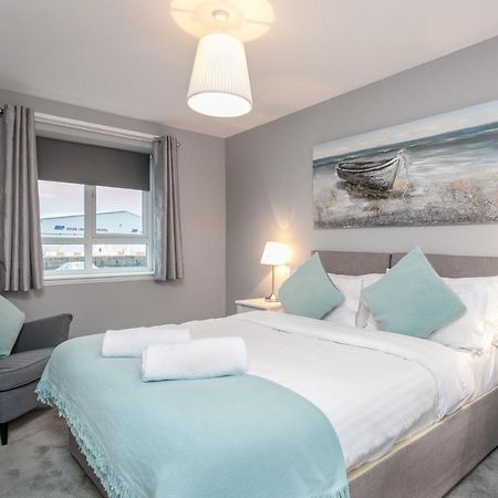 Forbes Retreat - Donnini Apartments Ayr Luaran gambar