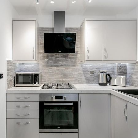 Forbes Retreat - Donnini Apartments Ayr Luaran gambar